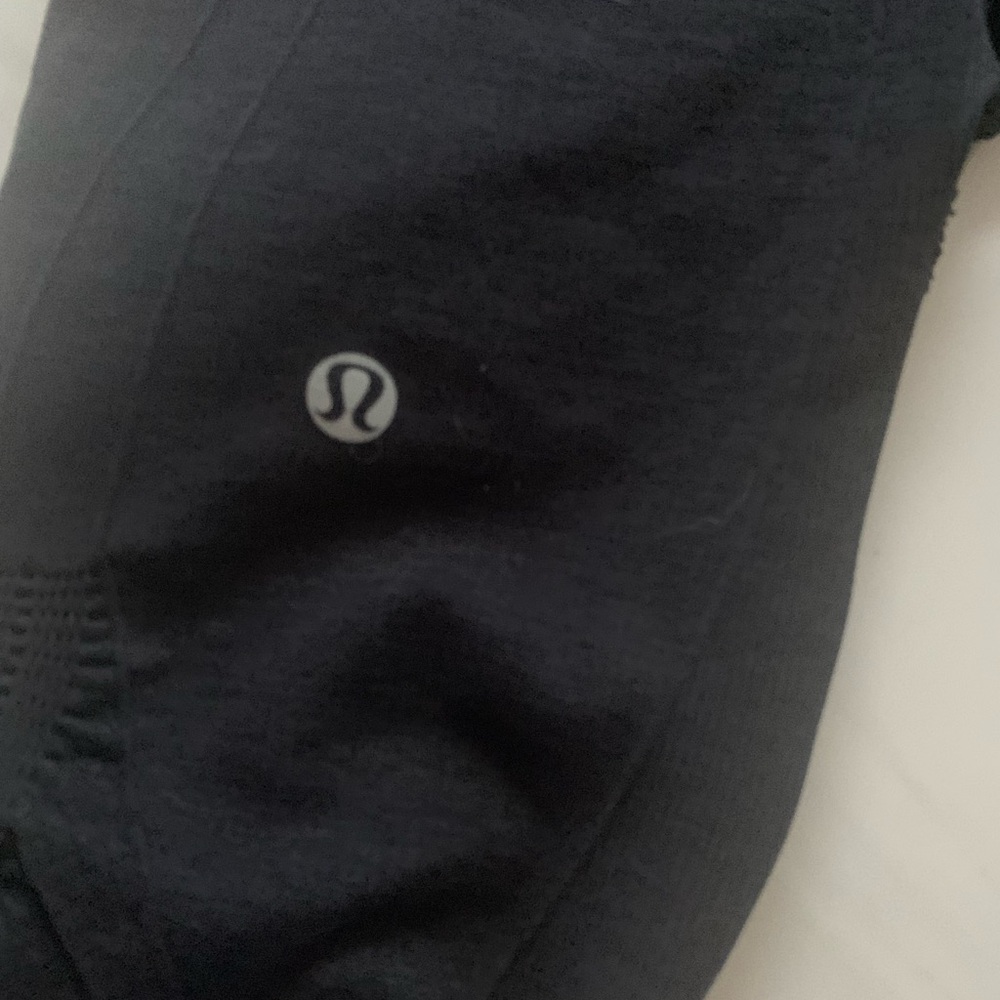 lululemon athletica Black Capris